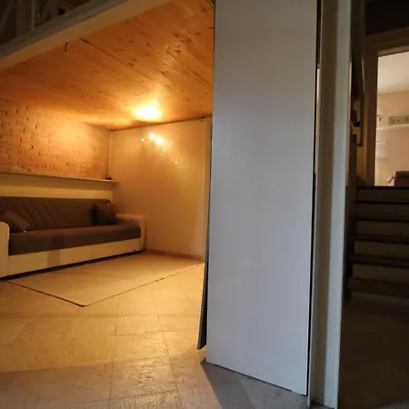 Holiday home White House 6 *